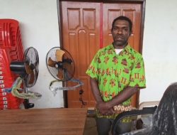 Sekretariat Kampung Fafi Terima Bantuan Peralatan Kantor dari Pemerintah Pusat