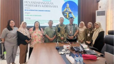 Klinik Pratama Maju Bersama Kota Sorong Salurkan Bantuan CSR untuk Membantu Peserta JKN Menunggak Iuran