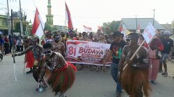 Tarian Lao-Lao Suku Imekko Pukau Ribuan Warga dalam Karnaval HUT RI ke-81 di Aimas